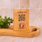 Aspect inox - Totem - QR Code - Carré - Bois - Image 6